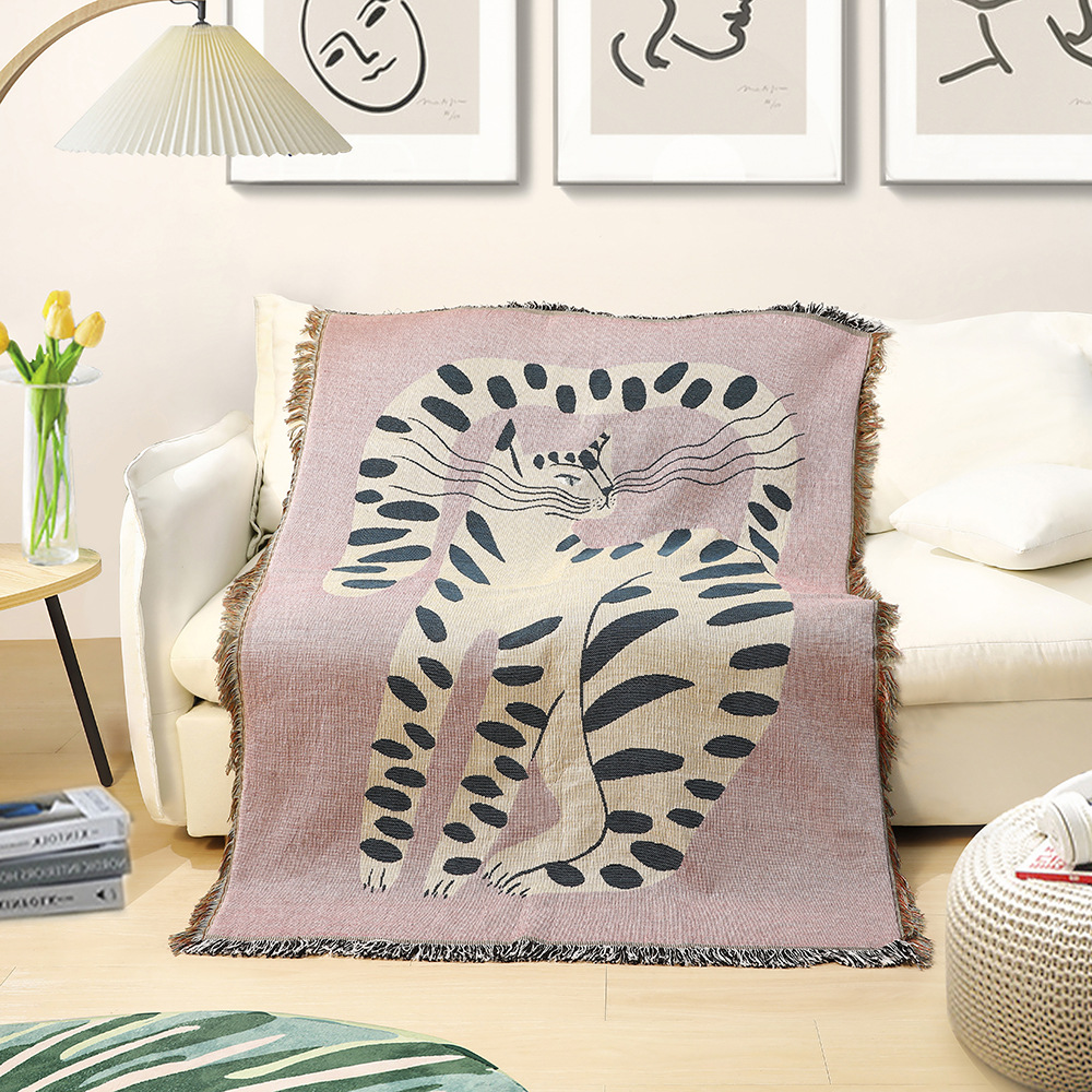 بطانية جاكار بوهيمية بنقشة قطة - مراجعة Boho Throw Blanket Fringe وسعره